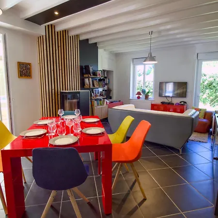 La Maison Vagabonde, Maison 3 Chambres, 6 Personnes & Jardin, Intendance Luxury Host Feriehus *