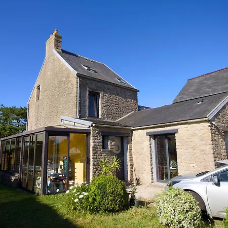 La Maison Vagabonde, Maison 3 Chambres, 6 Personnes & Jardin, Intendance Luxury Host * Greville-Hague