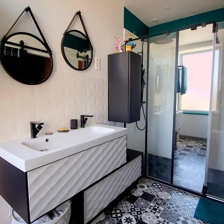 La Maison Vagabonde, Maison 3 Chambres, 6 Personnes & Jardin, Intendance Luxury Host Feriehus