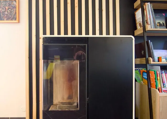 Semesterbostad La Maison Vagabonde, Maison 3 Chambres, 6 Personnes & Jardin, Intendance Luxury Host