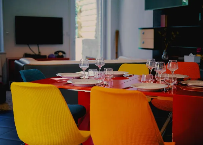 La Maison Vagabonde, Maison 3 Chambres, 6 Personnes & Jardin, Intendance Luxury Host Semesterbostad