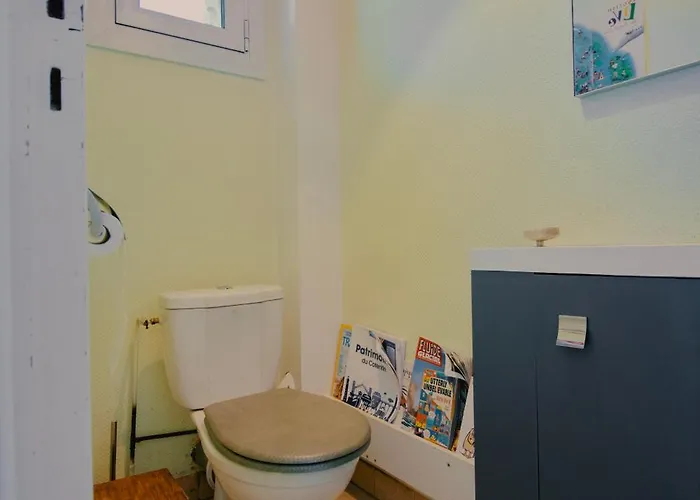 La Maison Vagabonde, Maison 3 Chambres, 6 Personnes & Jardin, Intendance Luxury Host * Greville-Hague