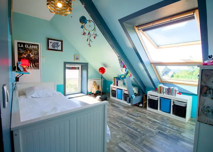 La Maison Vagabonde, Maison 3 Chambres, 6 Personnes & Jardin, Intendance Luxury Host Greville-Hague