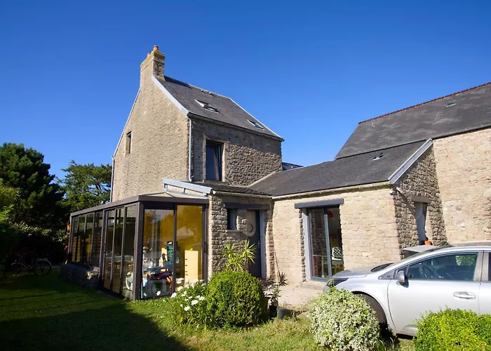 La Maison Vagabonde, Maison 3 Chambres, 6 Personnes & Jardin, Intendance Luxury Host * Greville-Hague