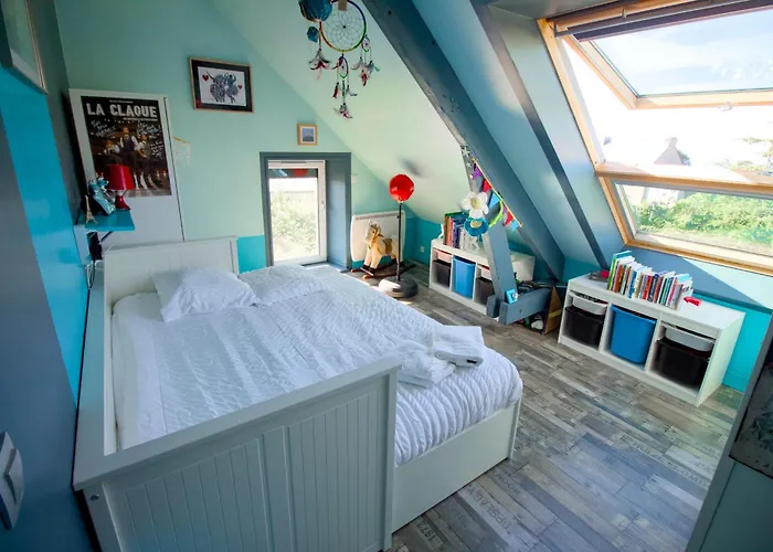 La Maison Vagabonde, Maison 3 Chambres, 6 Personnes & Jardin, Intendance Luxury Host Greville-Hague